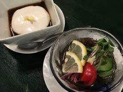 隣のお店に二軒目！
琉球古民家の居酒屋きんぱぎんぱ
もずく酢とジーマミー豆腐頂きました。


1日目で沖縄料理も楽しめて大満足です。
イオンで朝ごはんを買って帰りました。