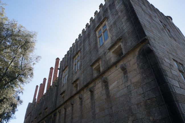 <br />ギマランイス城