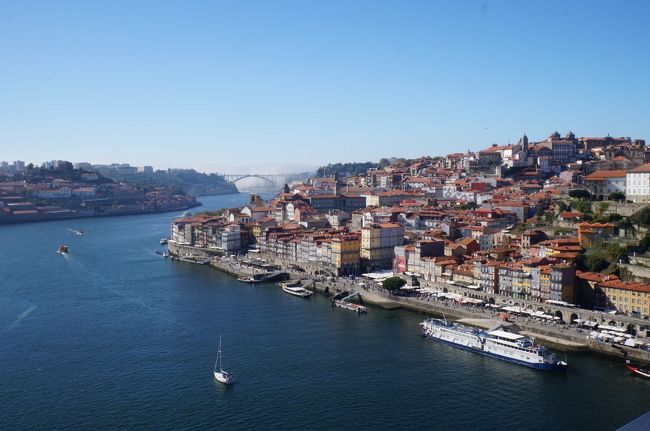 ドン・ルイス1世橋（ポルトガル語：Ponte Dom Luís I）から