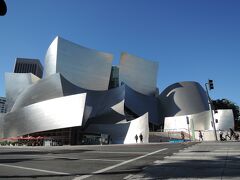 ダウンタウンのウォルト ディズニー コンサートホールへ

We visited at Walt Disney Concert Hall in downtown .