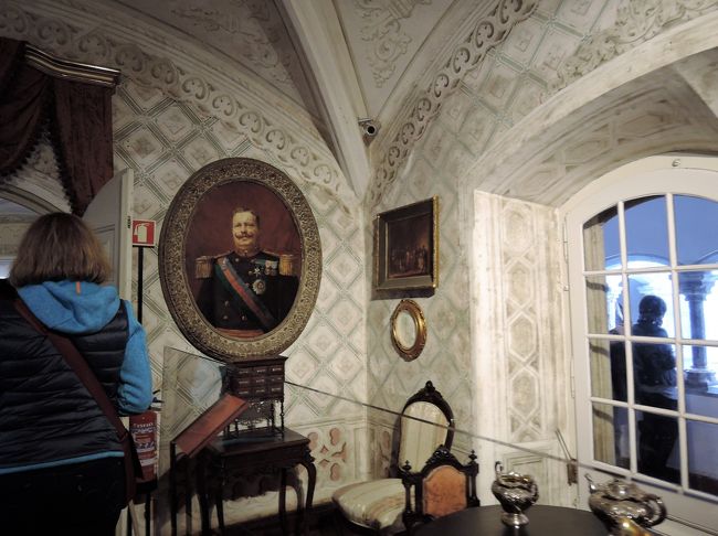 この城に住んでいらした王族の方でしょうか。<br />