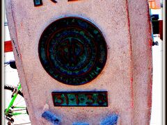 【レシフェのリオ・ブランコ広場（白い川広場）とマルコ・ゼロ】

ここを中心に、ここペルナンブーコ州の各都市までは、このマルコゼロからどのぐらい、という物差しで、距離感を表す時代があったようです。

