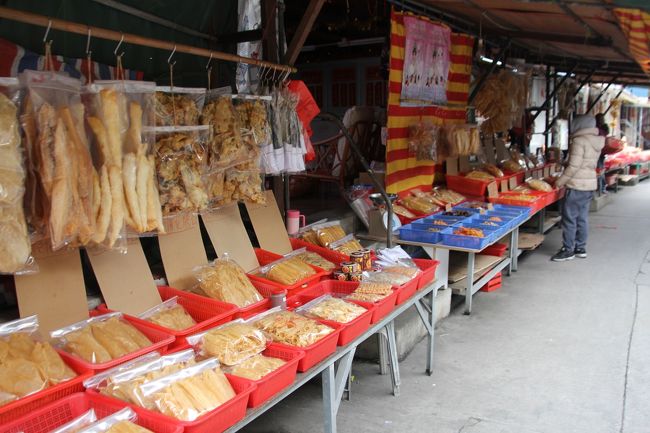 南Y島や坪洲島みたいな雰囲気です。歩いているだけで楽しいです。