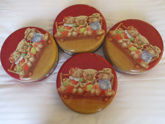 寒いのでホテルに戻りました。写真はジェニーベーカリーです。<br />あんまり可愛くないパッケージです。