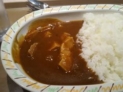 夕食は東京駅でカレー、
そういえば、タイカレーは食べていませんでしたね。
次回は挑戦してみましょう。