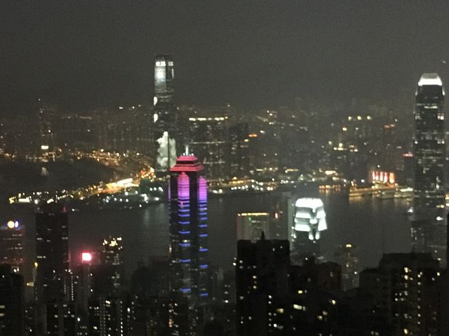 夜もきれいです。