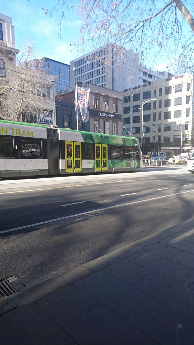 メルボルン二日目は街歩き。<br />翌日は帰国なので、<br />メルボルンは実質1日しか観光できず。<br />遠出するよりも近場をゆっくり、<br />楽しむことにしました。