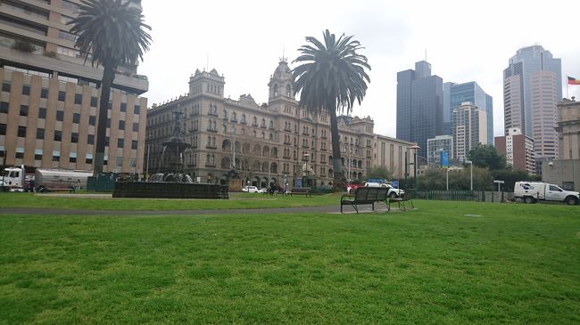 なかなか練習場から離れてくれない…