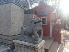 赤?斬楼(Chihkan Tower)
入り口の獅子