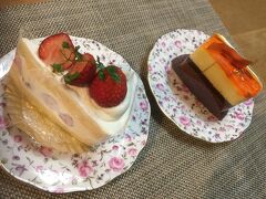 初めてリフイユのケーキを食べましたが、店での手作りケーキということで、おいしかったです。
クリーム、ムース、スポンジ、みんなふわふわでした。

ご覧いただきありがとうございました。

