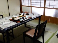 8:30AM 朝食☆
朝はお布団の中でうだうだ のんびりしたかったので
遅めにお願いしてたんだけど…

結局はジッとしておれず(^^;; 朝から飛び出してしまったんだけどね
