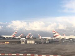 ブリティッシュエアウェイズのフラッグシップ
ヒースロー空港に到着

去年は突然でしたがお世話になりました
（2017年８月、台風の影響でキャセイ欠航→ＢＡでバルセロナへ）