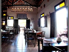 【オリンダの街並み（ペルナンブコ州／ブラジル）】

その後、この一帯は、サトウキビによる砂糖産業を中心に栄えてゆきました。

写真：ここは、どうやらイタリアンレストランの模様です。