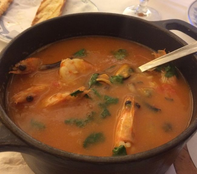 こちらは魚介のスープリゾット。〆に頂きました。優しい味わいで、日本の鍋の〆のおじやにも似た感じ。本当に美味しかったです！