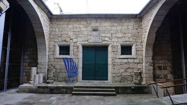 こちらはエンリケ王子の生家です。この日はお休みだったため、中に入れず残念・・・