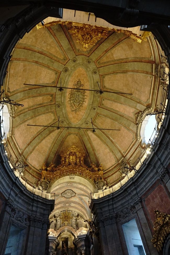 クーポラが美しい。