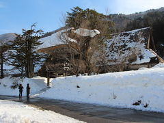 まずは、明善寺へ