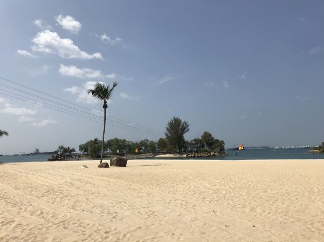 セントーサ島で初めてのジップライン。短いけど楽しかった。