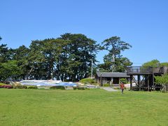 観光の拠点となる松原公園
見えるのが世界一の花時計と観光案内所
