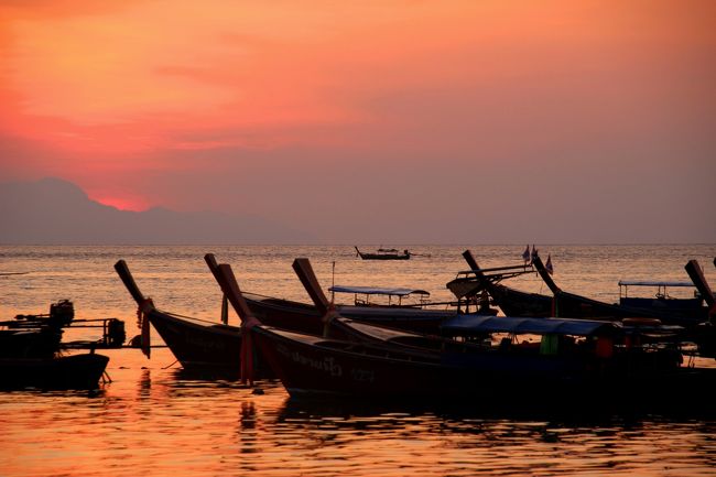 ☆Morning Glow View of Sunrise Beach @ Koh Lipe Thai