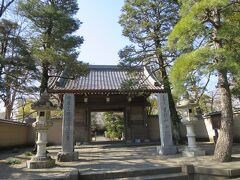 中院 12:08

喜多院の直ぐ南方にあり、正式には天台宗別格本山中院といいます。