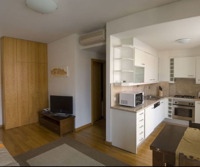 このようなお部屋があるアパートに宿泊しました。広くて快適でゆったり過ごせました。