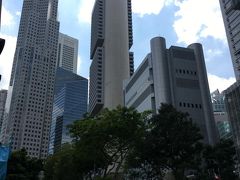 ちょこっと歩くとあっという間に都会エリアへ。この街並みの変化が楽しい＆大好き。


