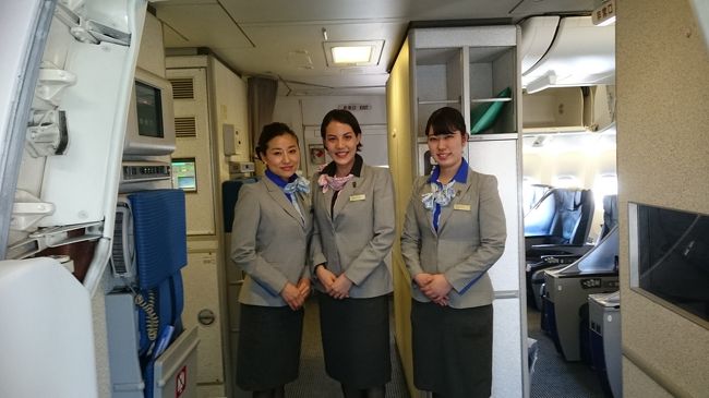 CAさんのお見送りです。