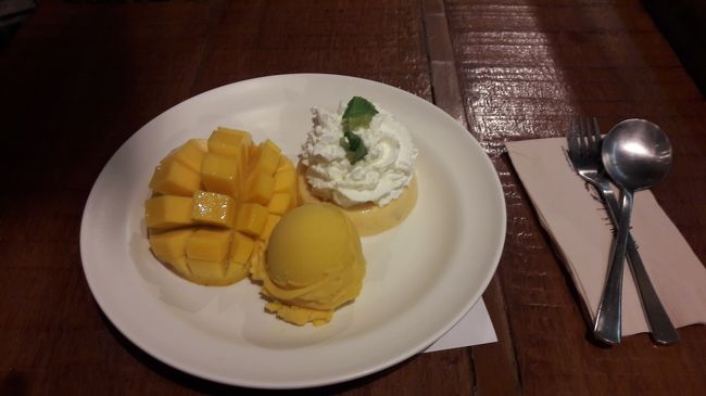 これが1番人気だとか！<br />マンゴとマンゴプリンにマンゴアイスのセットです。美味しく頂きました。
