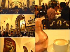 Cafe De Tacuba
Calle de Tacuba 28
http://www.cafedetacuba.com.mx/

夕飯を食べる気にはなれずなんだけど、このお店に来てみたくてコーヒーブレイク。
「コーヒーだけでもいいですか？」って訊いてみたら、すごく感じのいいセニョールが「もちろんです。どうぞ！」って案内してくれた。

コーヒーと思ったが、ホットショコラを。2パターンあって、1つはスパイシーだからね、とスタッフが教えてくれた。もちろんお子ちゃま口な私は甘いのを（笑）辛口な仔羊ちゃんもここは甘口になってた。

んじゃそろそろソカロからメトロで荷物をピックアップしにバスターミナルまで行こうか。
そこから空港へはタクシーで行こうと思っていた。ところがタクシーチケットのカウンタで「ものすごく混んでいて1時間以上待つと思います。」とあえなく却下。チェックインカウンターへは3時間前には着いていたい（なんとウェブチェックインが出来なかったのだ　爆）。
しょうがないメトロで行くしかない。小さいとは言えスーツケース持ってあの大混雑のメトロに乗るなんて信じられない(/_;)けどしょうがない。

でも、幸い空港へ向かう電車は大混雑とまではいかず、何とか辿り着けた。
バスターミナルからのタクシーはホントに混雑していることが多いので、いつ何時も時間には余裕を持った方がいいと思う。