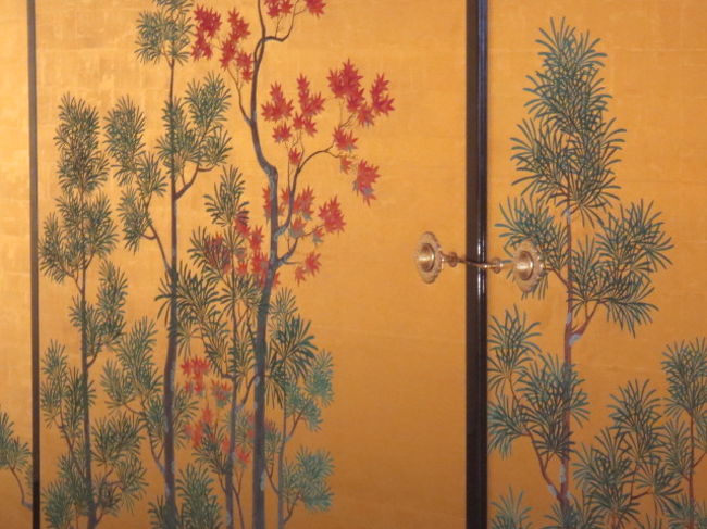 鍵がかかるようになっている。