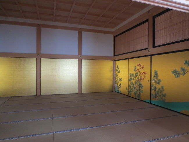 絵の書かれていない部分にも本来は絵があったが、どのような絵であったか確証がないため、描かれていない。