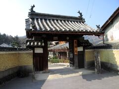 真田昌幸・幸村が閑居した屋敷の跡に建てられたお寺があり、現在は真田庵という名前で親しまれています。
