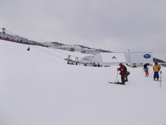 ２日目　たざわ湖スキー場　ゲレンデは空いています