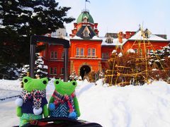 北海道庁旧本庁舎まで来ました。
赤レンガの美しい建物だよ。
もう日本語が聞こえない・・・