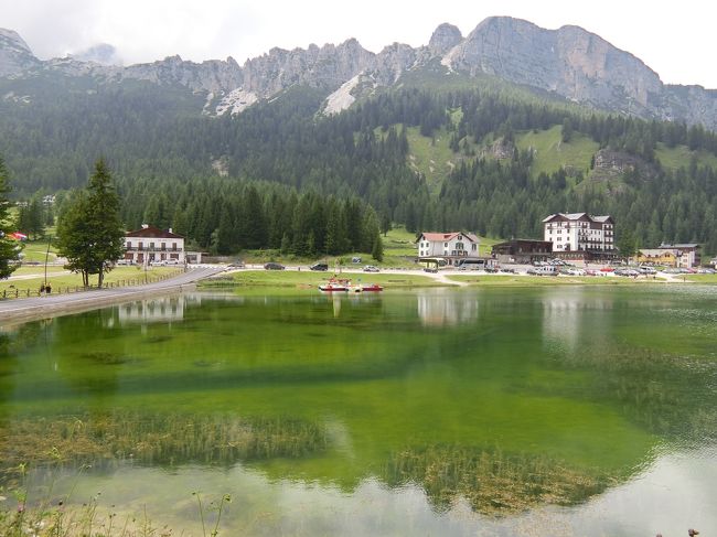 イタリア湖水地方 ドロミテ山塊 アルプス チロルを巡る旅 2２ 雨に降られたミズリーナ湖 ドッビアーコ湖観光 トレンティーノ アルト アディジェ州 イタリア の旅行記 ブログ By ポポポさん フォートラベル