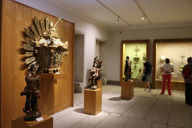 教会所有の貴重な展示が、結構ありまして