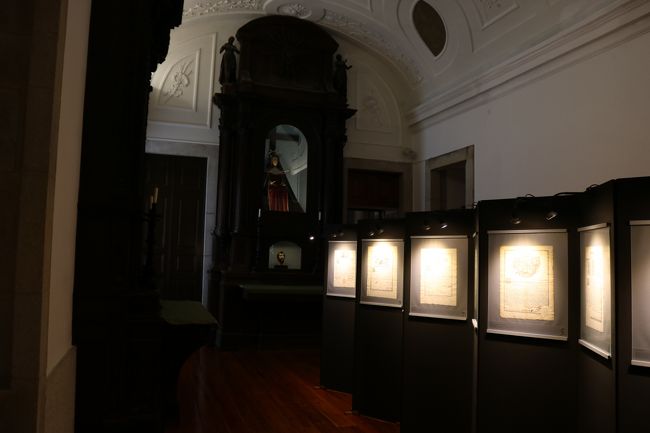 教会はミサ中？だったみたいで、少し待てと係りのおじさま。<br />先にミュージアムから見ろ、と。