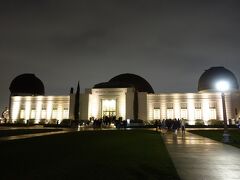 ハリウッドツアーの最後は、ラ・ラ・ランドの舞台になったグリフィス天文台へ。