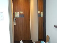 さあ、１４時を過ぎたのでホテルにチェックインします。
今日のホテルは駅前の「Hグレイスリー札幌」。
ここのホテルのお客様も外国人ばっかり。