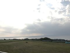 石垣島に着いて、まず1番賑やかなユーグレナモールでお土産をまとめて買って送ってもらい、レンタカーでちょっとドライブへ
まず、ミルミル本舗でアイスを食べたのですが、ここで財布がない！と慌ててさっきのお土産屋さんに電話したりして写真は撮ってなくて…結局車のシートの脇に落ちていたので無事発見したのですが…汗かきました