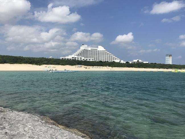 パンフレットにありそうな写真。<br /><br />これ、ホテルは全部屋オーシャンフロントやな。<br />えーなあえーなあ