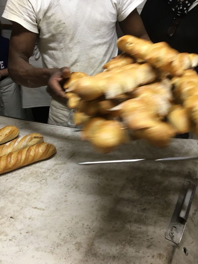 お持ち帰りの準備。