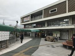 まずは記念すべき第一歩！京浜東北線・蕨駅に降り立ちました。ここから徒歩でおよそ10分、最初の観光スポット、和楽備神社に向かいます*\(^o^)/*