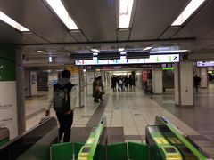 朝5時20分JR池袋駅を出発。