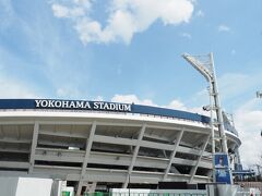 横浜スタジアム

プロ野球のオープニングゲームももう直ぐ。
今年のベイスターズは戦力もUPして優勝争いに食い込めそうですね。