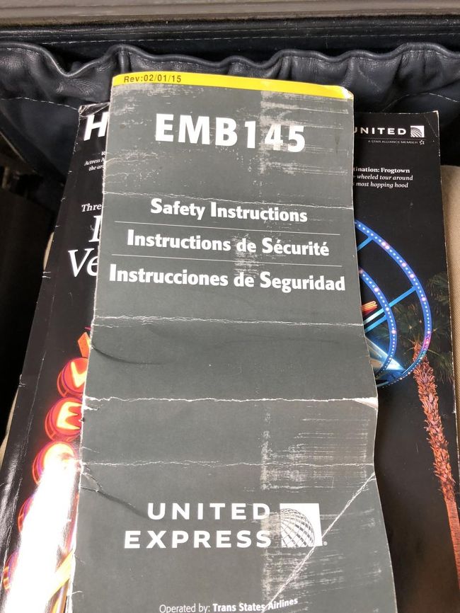 クソ狭い機体だったりする。インストラクションがボロボロ