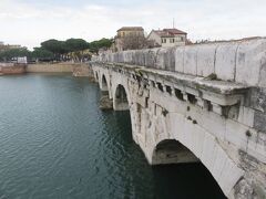 リミニのティベリウス橋。アウグストゥス帝が建設を命じ、ティベリウス帝時代に完成した古代ローマ時代の橋。