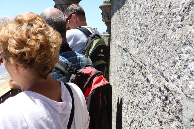 すれ違いさえ出来ずににっちもさっちもいかない状態Σ(ﾟДﾟ υ)ﾄﾞｳｽﾝﾉﾖｺﾚ?<br /><br />全員の想いを一つにしてヨッコイショで移動(笑)