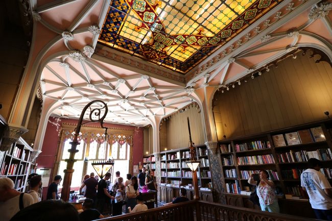 まぁ、私が勝手にハードル上げただけか？<br />いや、金を４ユーロも取ってんだからそれなりを期待するわよね！？(´Д｀)ｴｰ